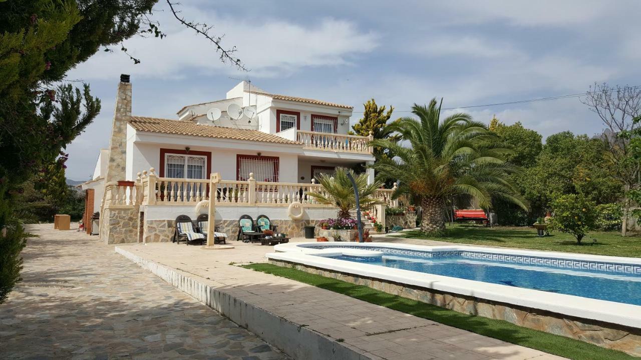 Casa De Los Amigos ブソット エクステリア 写真